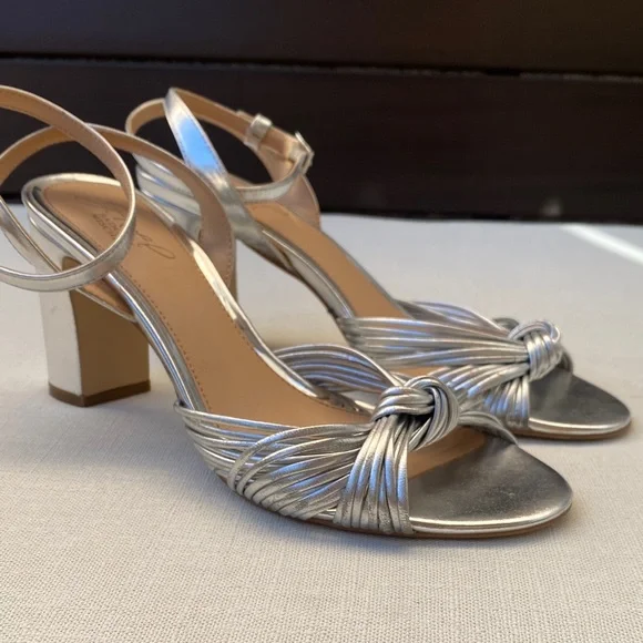 Jewel Badgley Mischka Christen Metallic Knotted Block
Heel Sandal - Picture 1 of 14